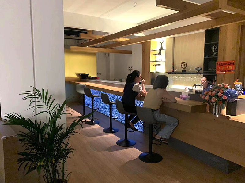 广东湛江酒馆外景展示